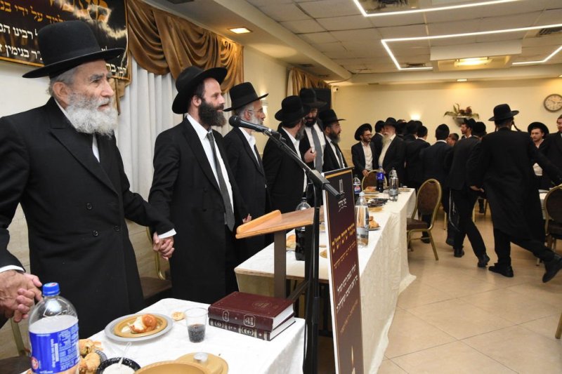 ישראל אפריאט