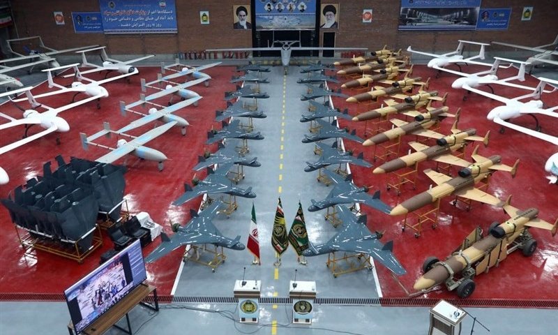 איראן מאיימת, טראמפ מאותת, ואלף כטב"מים נכנסים לזירה