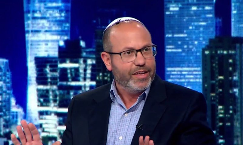 יצליח להביא מנדטים? צביקה מור צפוי לחבור לסמוטריץ'