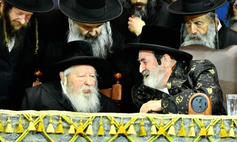 91 תמונות מהכינוס ההיסטורי 'מקדישי שמך' של חסידות ויז'ניץ