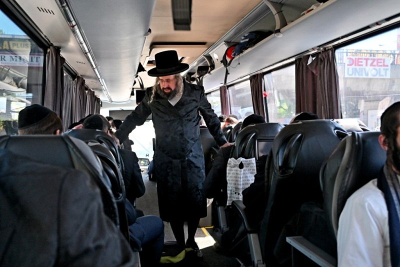 יהושע פרוכטר