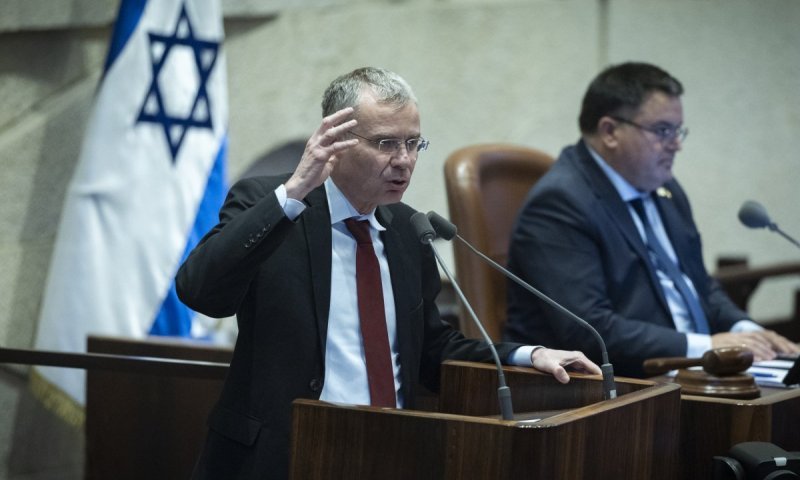 לוין לבג"ץ: "ניסיון להדיח שר באמצעות בית המשפט"