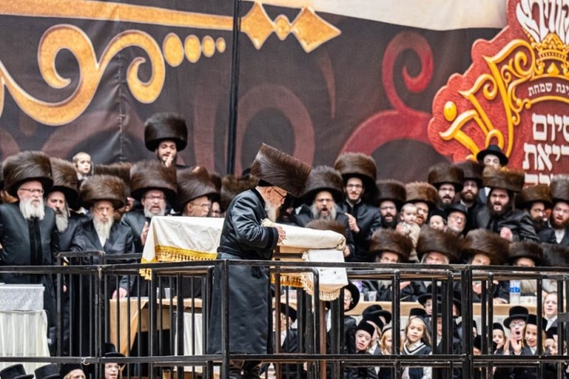 אלי וואהל, איצי מ.