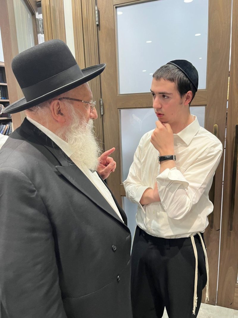 באדיבות המצלם