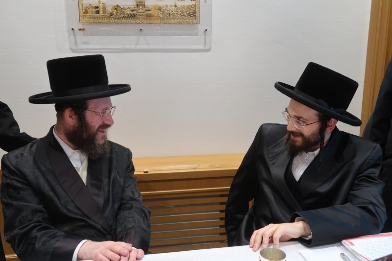 באדיבות המצלם