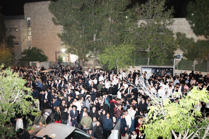 באדיבות המצלם