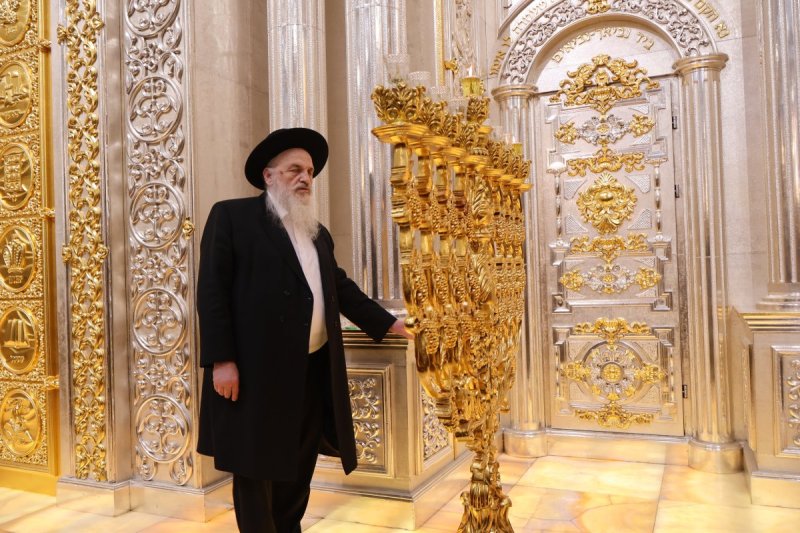 באדיבות המצלם