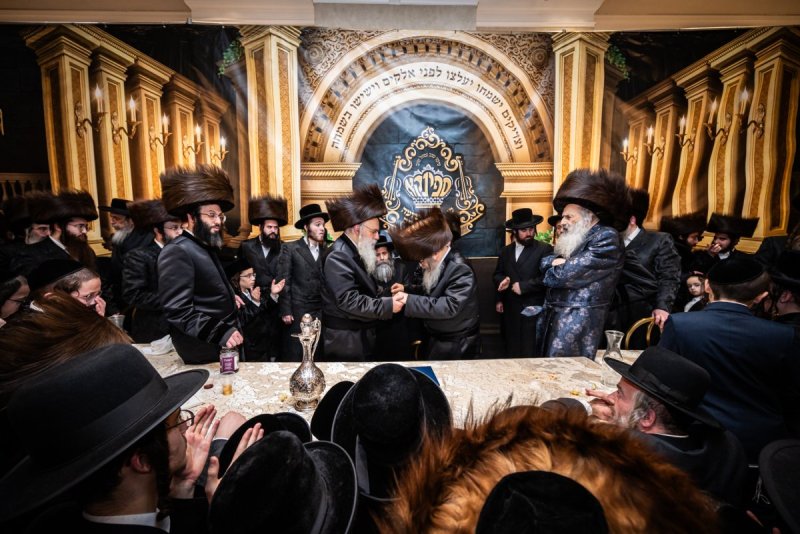 האחים לאנטשעווסקי 