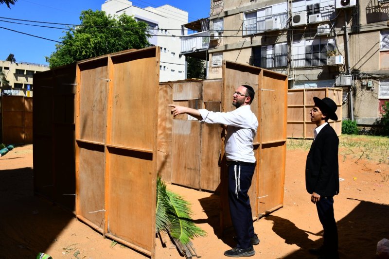 שוקי לרר