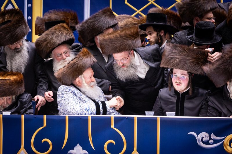 באדיבות המצלם