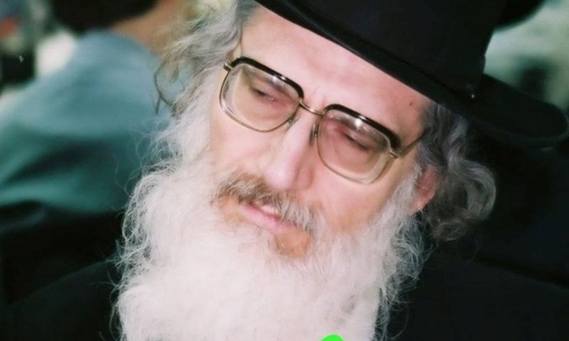 שכל את שני בניו באסון השריפה בסוכה: הגה"צ רבי יהודה לייב טרוביץ זצ"ל