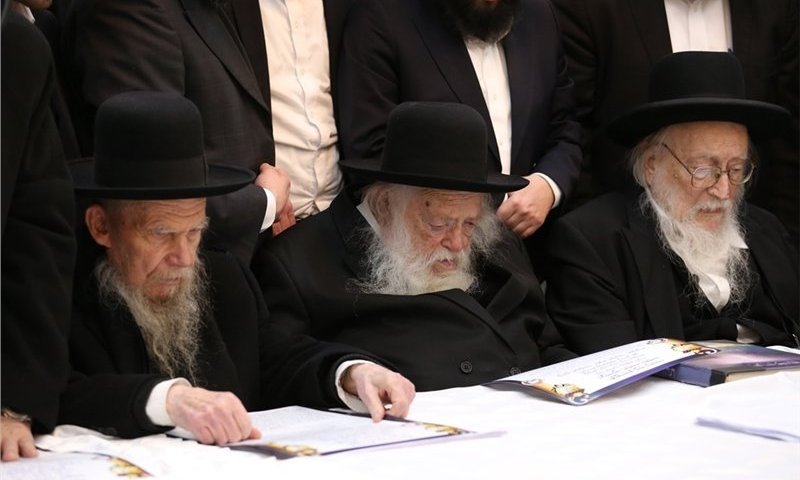 נצלו את עשרת ימי התשובה: גדולי התורה חותמים לכם על השטר "והסירותי" לכל הישועות