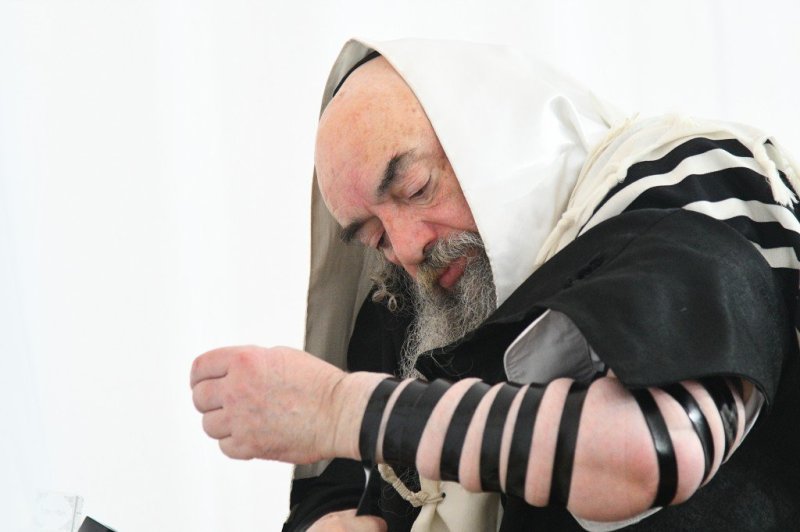 ארי קופרשטוק - פולין