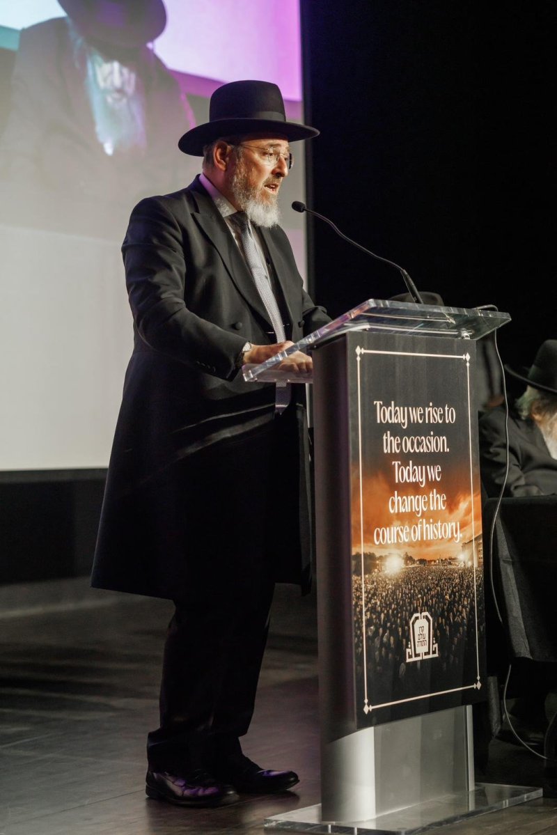 דניאל נפוסי ומאיר זלזניק