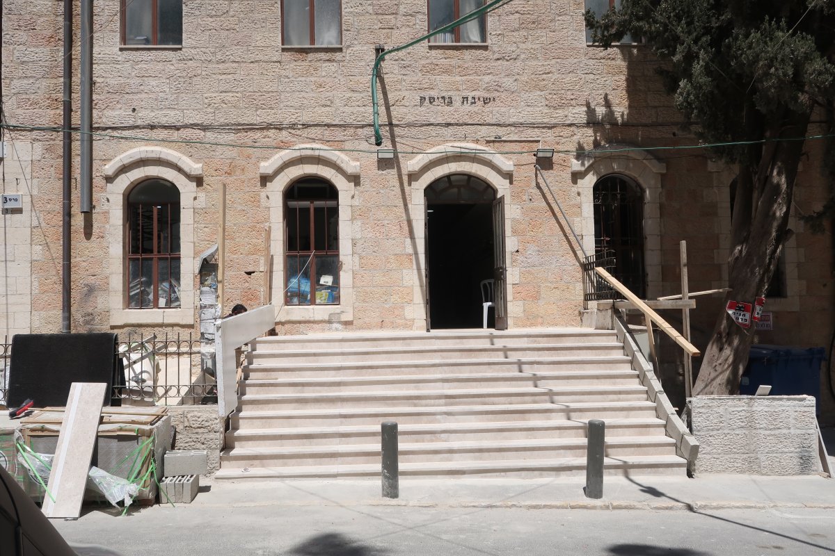 באדיבות המצלם