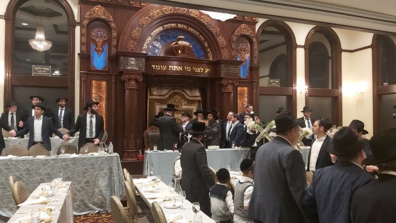 באדיבות המצלם