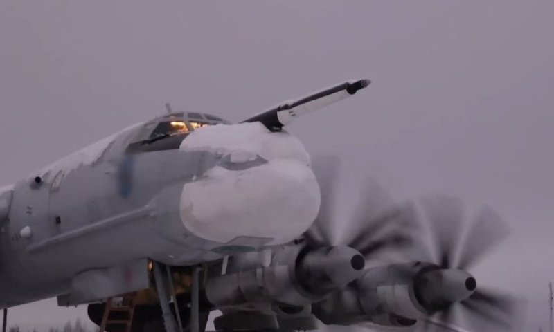 מטוסי נאט"ו הוזנקו: מפציצים רוסיים התקרבו למרחב האווירי הבריטי