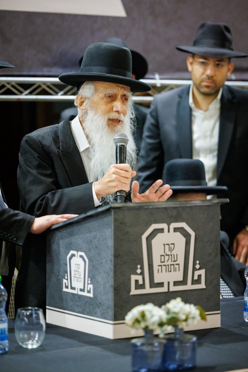 דניאל נפוסי ומאיר זלזניק