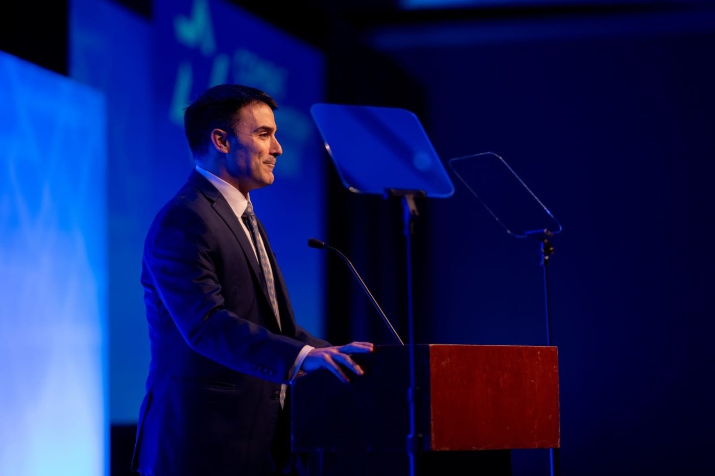 צלם ג'קסון יאנג