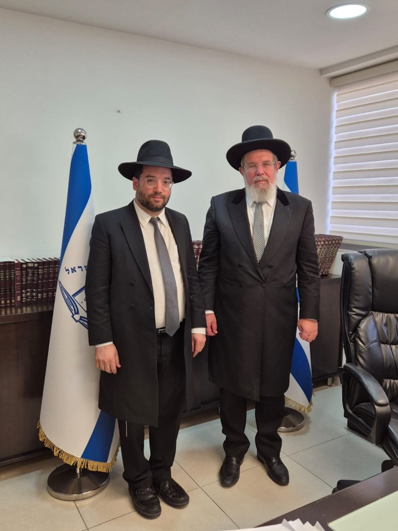 באדיבות המצלם