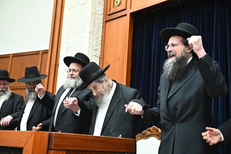 שוקי לרר