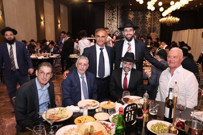 נועם אליהו