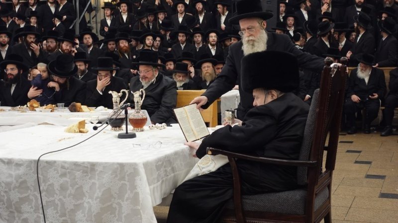 אנשיל בעק וא.מ.ש