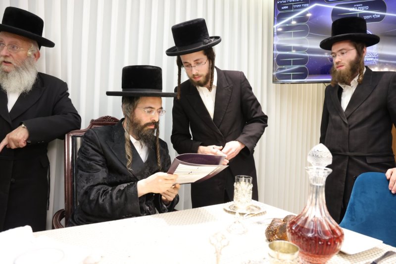 באדיבות המצלם