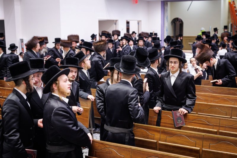 האחים לאנטשעווסקי ואושי וויינגארטן