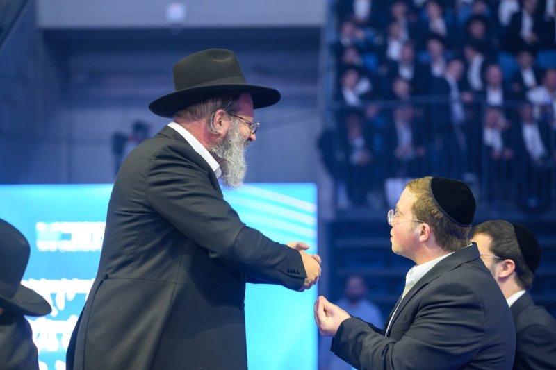 דניאל נפוסי, אריאל רבינסקי ומנדי טוויטו