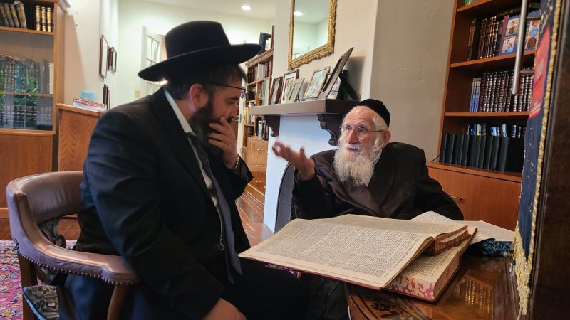 באדיבות המצלם