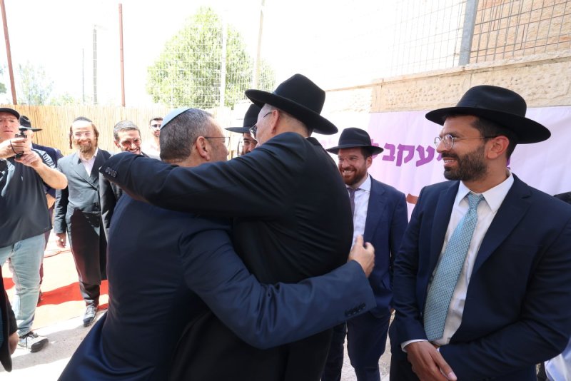 קובי הר צבי