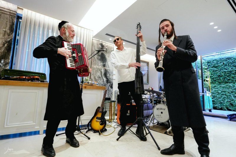 משה גולדשטיין, דוד ארזני ומאיר לביא