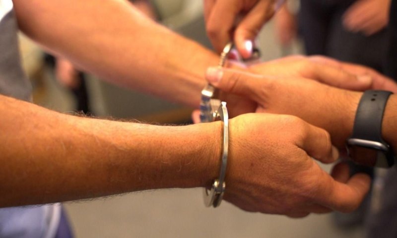 סוף לחגיגה: שמחו בירי הרקטות האיראניות - ונעצרו