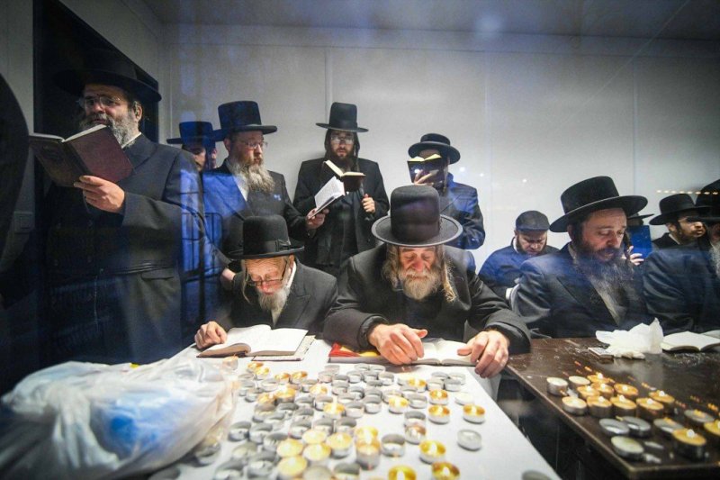 ארי קופרשטוק