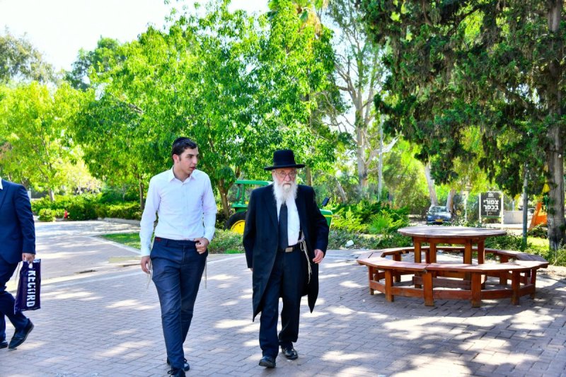 שוקי לרר