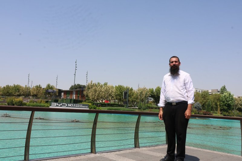 מרדכי לובעצקי