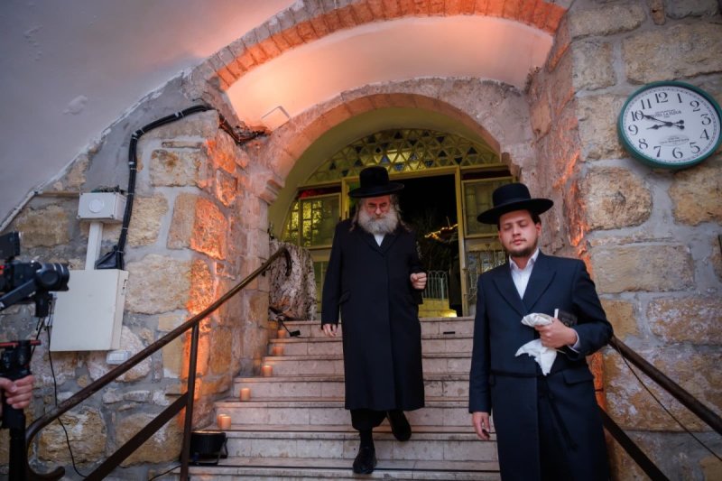 באדיבות המצלם