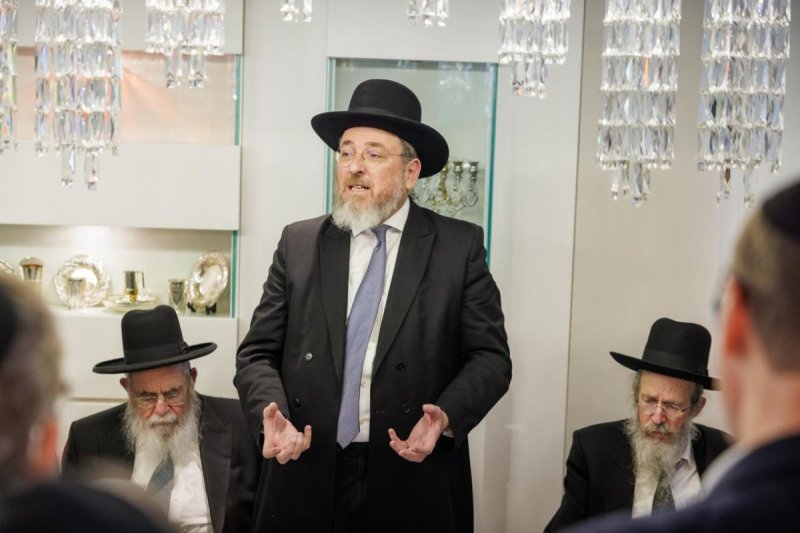 דניאל נפוסי ומאיר זלזניק