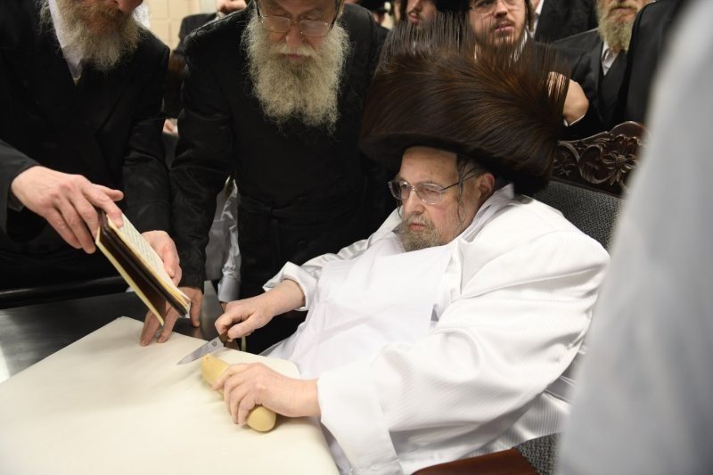 אנשיל בעק וא.מ.ש