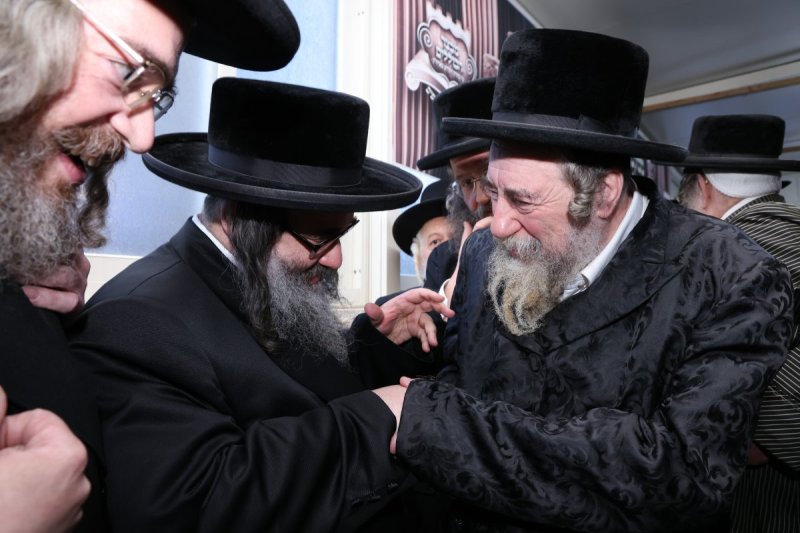 שמואל דריי ומ.א נוימן