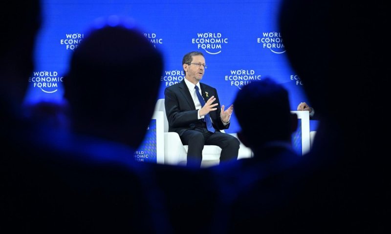 הנשיא הרצוג בדאבוס: "חלום שלי שיהיה שלום עם סעודיה"