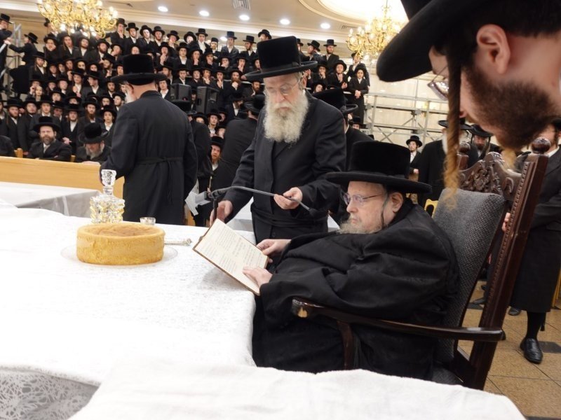 אנשיל בעק וא.מ.ש