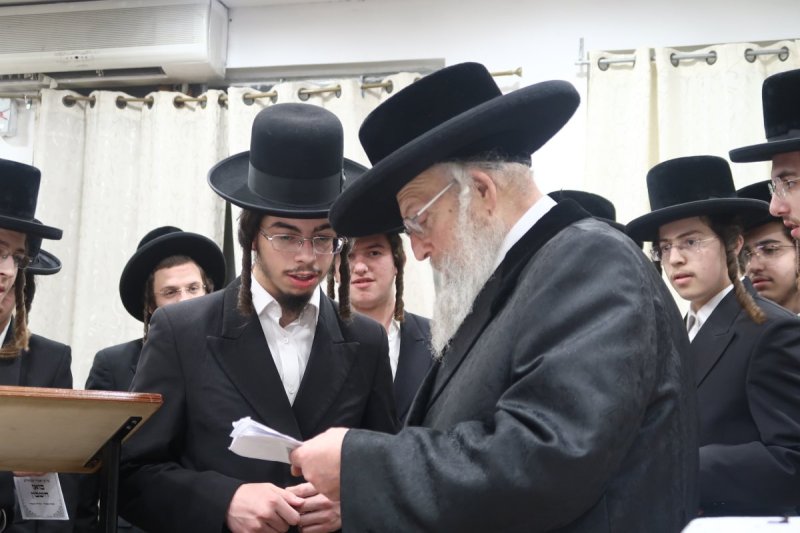שימי פ.