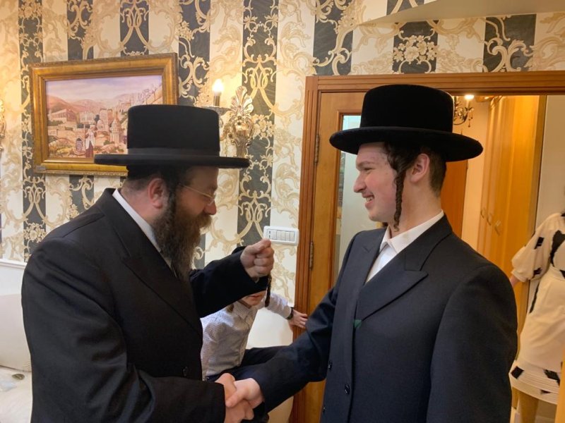 באדיבות המצלם