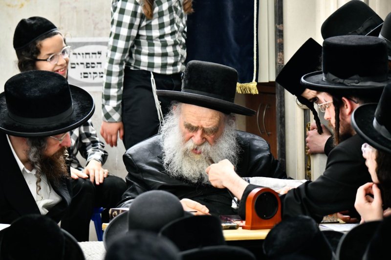 שוקי לרר