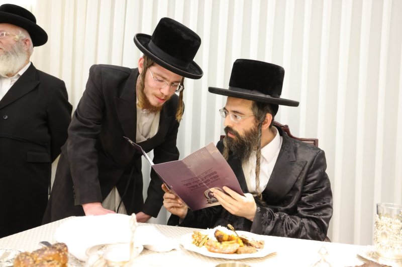 באדיבות המצלם