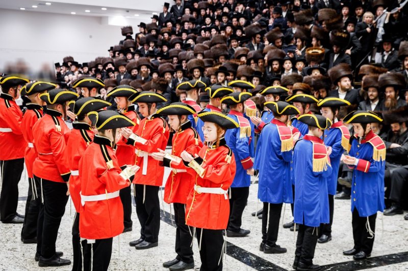 אברומי בלום והלל ל"ש