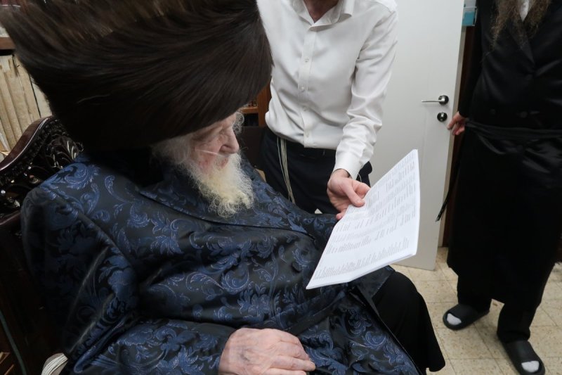 דניאל נפוסי