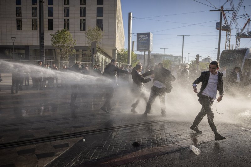 חיים גולדברג, פלאש 90